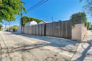 17329 Burbank Blvd, Encino, CA 91316 - Photo 61