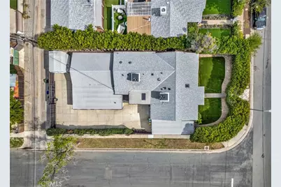 17329 Burbank Boulevard, Encino, CA 91316 - Photo 15