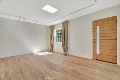 17329 Burbank Boulevard, Encino, CA 91316 - Photo 19