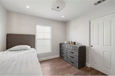 24134 Breton Court, Valencia, CA 91355 - Photo 35