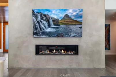 4189 S Cloverdale Avenue, Los Angeles, CA 90008 - Photo 7