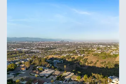 4189 S Cloverdale Avenue, Los Angeles, CA 90008 - Photo 73