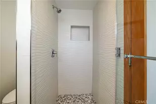 4189 S Cloverdale Ave, Los Angeles, CA 90008 - Photo 33