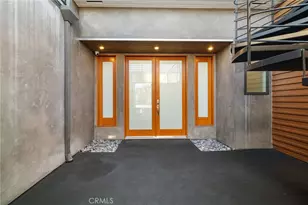 4189 S Cloverdale Ave, Los Angeles, CA 90008 - Photo 31