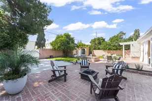 17008 Hartland St, Lake Balboa, CA 91406 - Photo 33