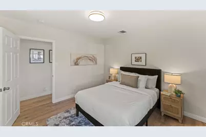 17008 Hartland St, Lake Balboa, CA 91406 - Photo 19