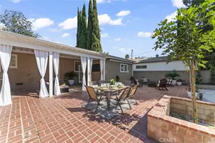 17008 Hartland St, Lake Balboa, CA 91406 - Photo 27