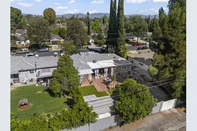 17008 Hartland St, Lake Balboa, CA 91406 - Photo 39