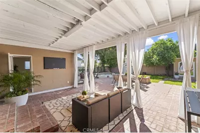 17008 Hartland St, Lake Balboa, CA 91406 - Photo 29