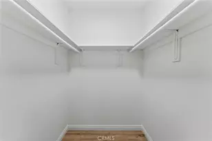 17008 Hartland St, Lake Balboa, CA 91406 - Photo 15