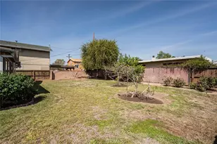 15901 Community, North Hills, CA 91343 - Photo 23