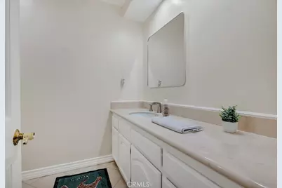 5025 Delita, Woodland Hills, CA 91364 - Photo 29