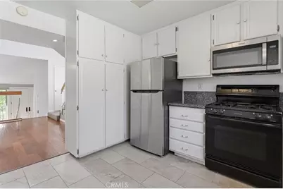 6121 Shoup Avenue #23, Woodland Hills, CA 91367 - Photo 9