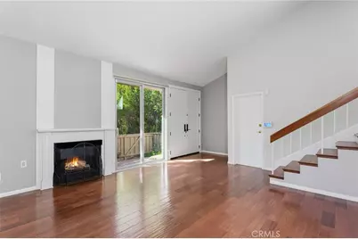 6121 Shoup Avenue #23, Woodland Hills, CA 91367 - Photo 5