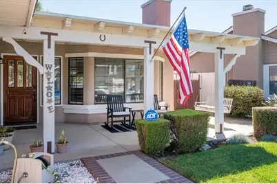 29416 Fenway Court, Castaic, CA 91384 - Photo 3