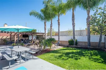 29416 Fenway Court, Castaic, CA 91384 - Photo 17