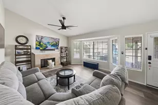 29416 Fenway Ct, Castaic, CA 91384 - Photo 7