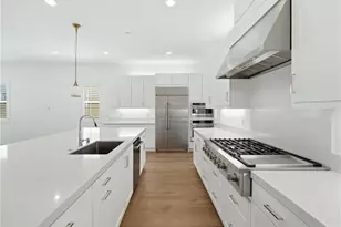 29458 Corte Halcon, Valencia, CA 91354 - Photo 7