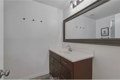 20362 Rue Crevier #605, Canyon Country, CA 91351 - Photo 9