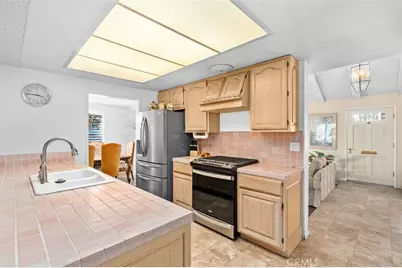 8401 Natalie Lane, West Hills, CA 91304 - Photo 11