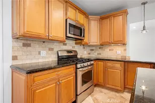 16814 Hartland, Lake Balboa, CA 91406 - Photo 11