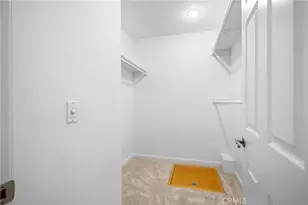 16814 Hartland, Lake Balboa, CA 91406 - Photo 25