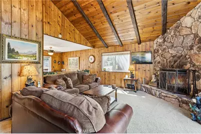 460 Pioneer Road, Lake Arrowhead, CA 92352 - Photo 17