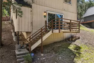 460 Pioneer Rd, Lake Arrowhead, CA 92352 - Photo 39