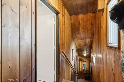 460 Pioneer Road, Lake Arrowhead, CA 92352 - Photo 31