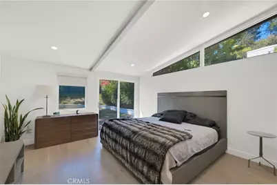 4941 Rigoletto Street, Woodland Hills, CA 91364 - Photo 23