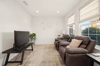 2273 Swift Fox Court, Simi Valley, CA 93065 - Photo 15