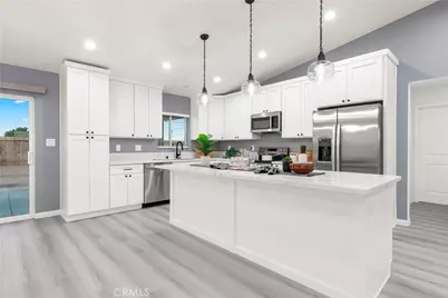 8213 Peach Avenue, California City, CA 93505 - Photo 13