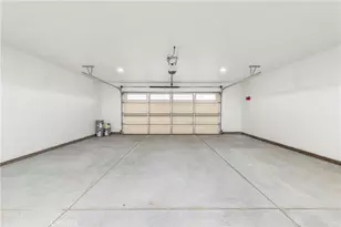 8225 Peach Ave, California City, CA 93505 - Photo 25