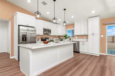 8225 Peach Avenue, California City, CA 93505 - Photo 13