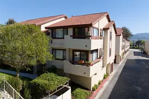 18128 Sundowner, Canyon Country, CA 91387 - Photo 15