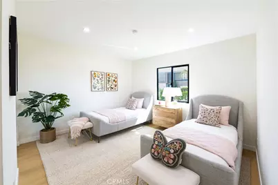 17469 Bullock Street, Encino, CA 91316 - Photo 11