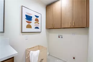 17469 Bullock St, Encino, CA 91316 - Photo 31