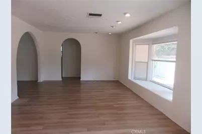 6446 McLennan, Van Nuys, CA 91406 - Photo 7