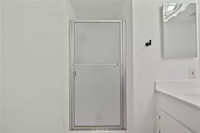 18209 Sierra Highway #78, Canyon Country, CA 91351 - Photo 25