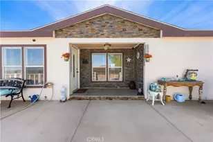 9890 Sue Ave, Rosamond, CA 93560 - Photo 9