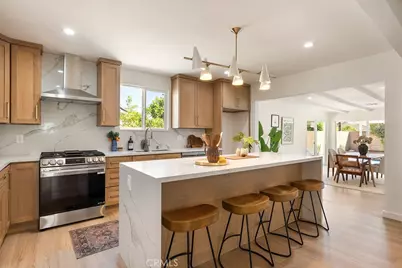 18630 Cantara Street, Reseda, CA 91335 - Photo 5