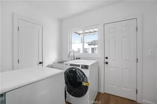 422 S Sycamore Ave, Los Angeles, CA 90036 - Photo 23