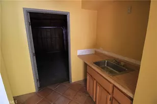 422 S Sycamore Ave, Los Angeles, CA 90036 - Photo 31