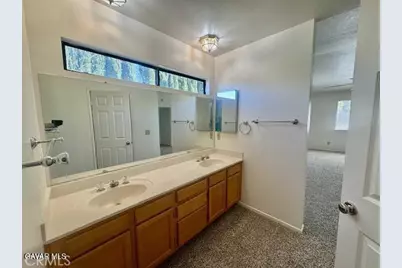 44128 Fine Circle, Lancaster, CA 93536 - Photo 33