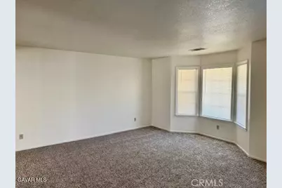 44128 Fine Circle, Lancaster, CA 93536 - Photo 11