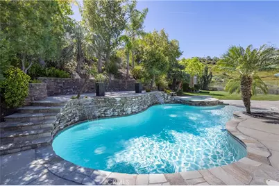 18322 Owl Court, Canyon Country, CA 91387 - Photo 41