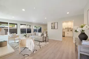 27039 Rio Prado Dr, Valencia, CA 91354 - Photo 3