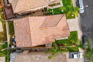 27635 Elkwood Ln, Castaic, CA 91384 - Photo 3