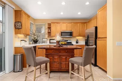 27635 Elkwood Lane, Castaic, CA 91384 - Photo 9