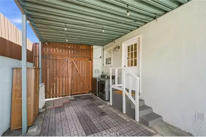 223 Chestnut Avenue, Los Angeles, CA 90042 - Photo 41